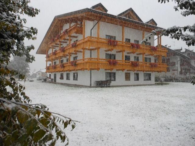 Residence Dolomia Поцца-ди-Фасса Экстерьер фото